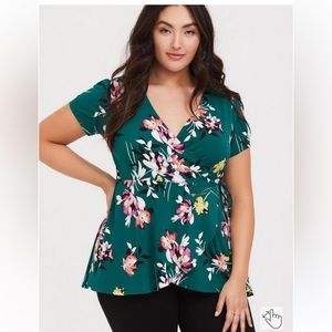 Torrid Studio Knit Surplice Wrap Top, Green Floral, Size 4